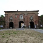 Portas das muralhas de Lucca, Itália