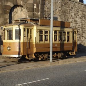 Bonde, na cidade do Porto