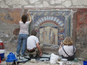 Herculano, Itália, trabalhos de restauranção