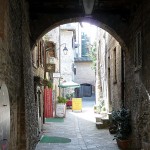 Passagem em Gubbio, Itália