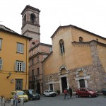 Praça em Lucca, Itália