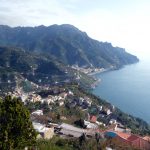 Vista dos terraços de Ravello, Itália