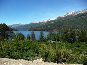 Ruta de los Siete Lagos perto de San Martin de los Andes