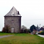 Torres em estrada bretã