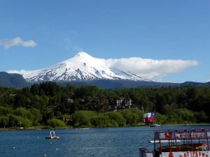 Vulcão e lago Villarrica