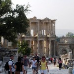 Acesso à Biblioteca de Celso, Éfeso, Turquia