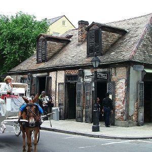 Bourbon Street, New Orleans, Lobberich