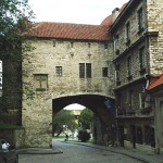 Construção medieval em Tallin, Estônia