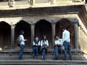 Estudantes em Patan, Nepal