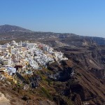 A cidade de Santorini, Grécia, Foto Robert Youg C BY.jpg