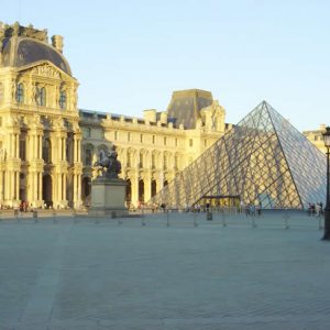 Louvre, em Paris