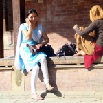 Moça nepalesa em Katmandu
