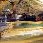 O interior da caverna, Gouffre de Padirac, França