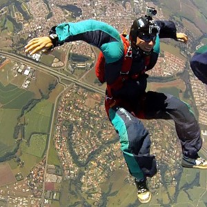 Salto de paraquedas em Boituva, SP