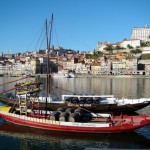 Cidade do Porto, barcas no Douro