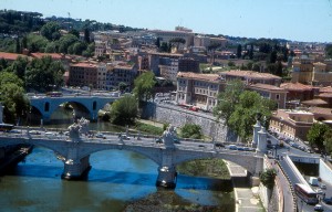Rio Tibre, em Roma