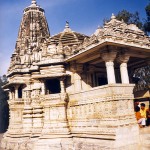 Templo hindu estilo shikara, Rajastão, Índia