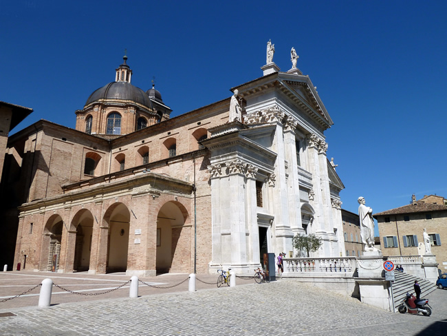 Urbino, Marcas