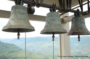 Campanário em igreja na Serra Gaúcha