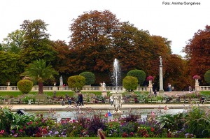 Jardim de Luxemburgo no outono, em Paris