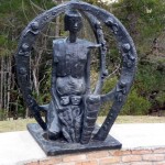 Escultura no Museu Felícia Leiner