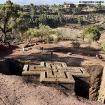 Teto de Bet Giyorgis, Casa de São Jorge, esculpida com três cruzes _ Foto Haroldo Castro