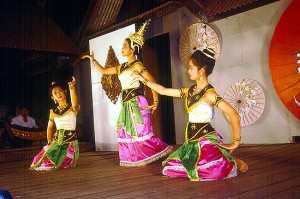 Bailarinas em Chiank Mai, Tailândia