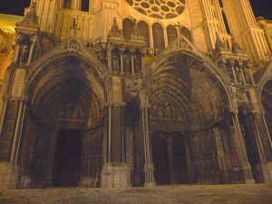 Catedral de Chartres à noite