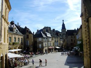 Cidade de Sarlat, na Aquitânia