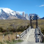Ponte rústica em Torres del Paine