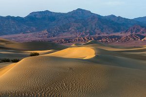 CalifórniaMesquite-Dunes-Death-Valley