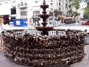 Fonte dos Cadeados, Montevidéu (Uruguai)