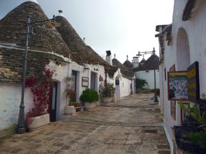 Rua de trulli em Alberobello