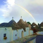 Arco-íris nos trulli de Alberobello