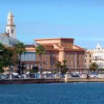 Bari, parte moderna junto do mar