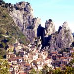 A medieval Castelmezzano, Itália