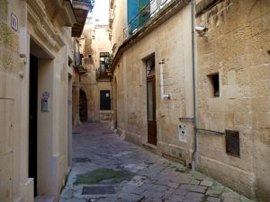 Lecce, ruela no centro histórico