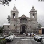 Cidade de Chivay sob a neve, Valle del Colca, Peru