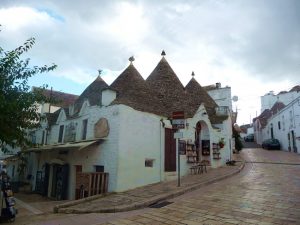 Comunidade de trulli em Alberobello, na Itália