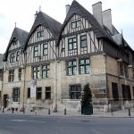Casas medievais em Reims