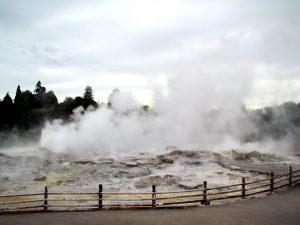 Gêiser em Rotorua, Nova Zelândia