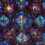 Os famosos vitrais da catedral de Reims