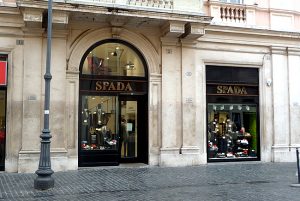 Spada, Roma