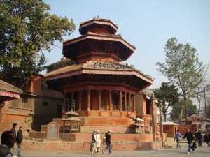 Templo com telhado incomum, Katmandu, Nepal