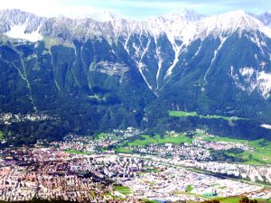 Picos nevados próximo a Innsbruck